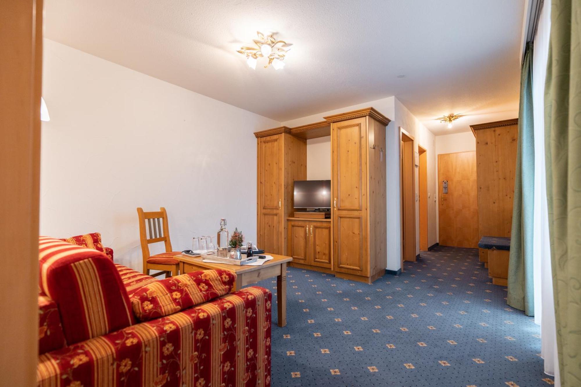 Haller'S Posthotel Рицлерн Экстерьер фото